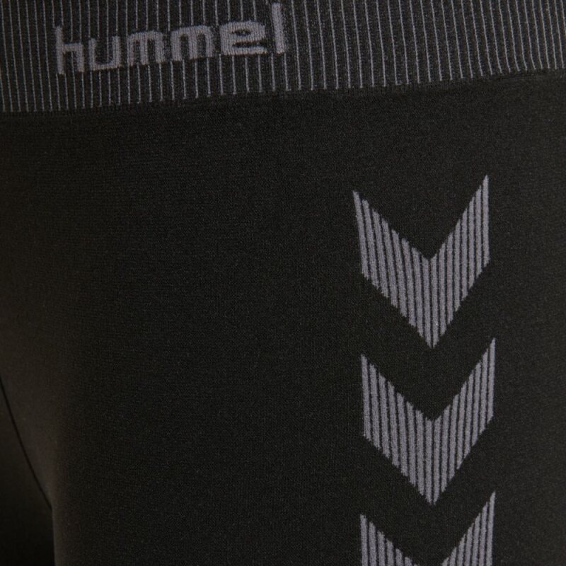 Hummel HUMMEL FIRST SEAMLESS SHORTTIGHTS K Kurze nahtlose Strumpfhose mit sportlich-schickem Motiv