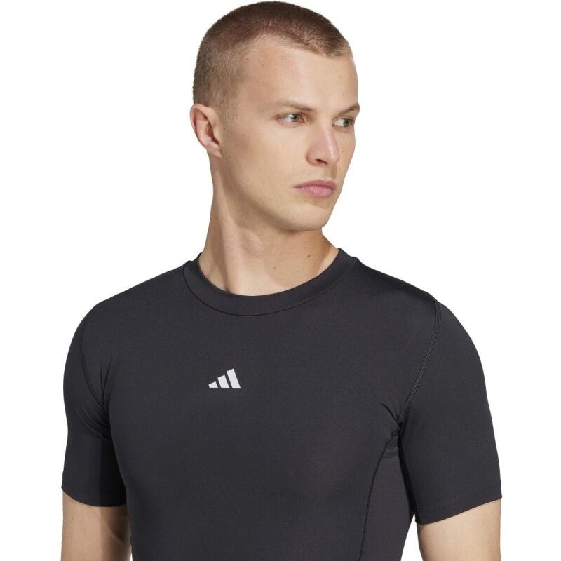 Adidas TECHFIT T-Shirt BLACK 2XS